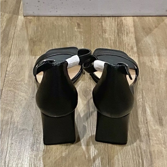 Abound-Finn Ankle Strap Sandal-Women's Size: 7-
Color: Black PU-NEW!! - Picture 10 of 15